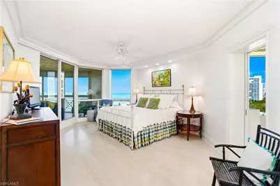 4021 Gulf Shore Blvd N #1002, Naples, FL 34103 - Photo 9