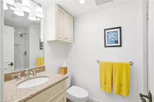 4021 Gulf Shore Blvd N, Naples, FL 34103 - Photo 17