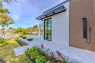 1100 Sandpiper St, Naples, FL 34102 - Photo 25