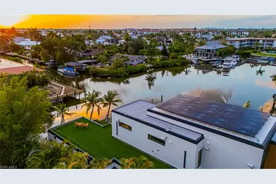 1100 Sandpiper St, Naples, FL 34102 - Photo 45