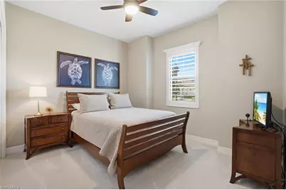 28017 Foxrock Ct, Bonita Springs, FL 34135 - Photo 9