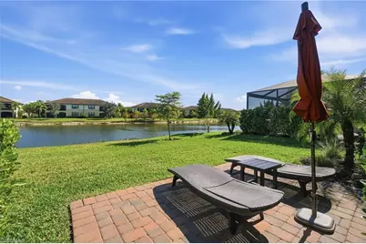 28017 Foxrock Ct, Bonita Springs, FL 34135 - Photo 23