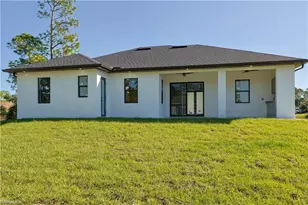 912 Bell Blvd S, Lehigh Acres, FL 33974 - Photo 3