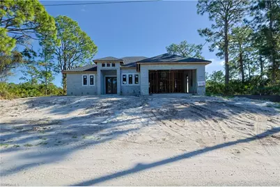 912 Bell Blvd S, Lehigh Acres, FL 33974 - Photo 13