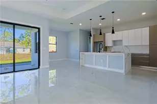 912 Bell Blvd S, Lehigh Acres, FL 33974 - Photo 9