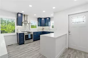 270 Dundee Rd, Fort Myers Beach, FL 33931 - Photo 15