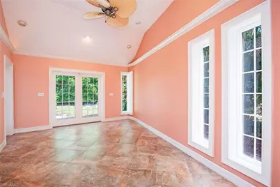 811 Arrowhead Ln, Naples, FL 34108 - Photo 13
