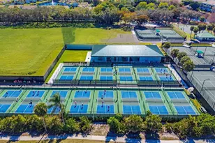 811 Arrowhead Ln, Naples, FL 34108 - Photo 35