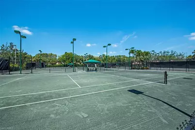 811 Arrowhead Ln, Naples, FL 34108 - Photo 33