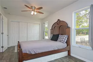 1221 22nd Ave NE, Naples, FL 34120 - Photo 17