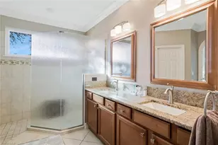 1619 Cayman Ct, Naples, FL 34119 - Photo 15