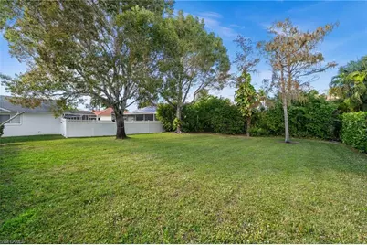 1175 Moon Lake Dr, Naples, FL 34104 - Photo 29