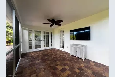 321 Burning Tree Dr, Naples, FL 34105 - Photo 7