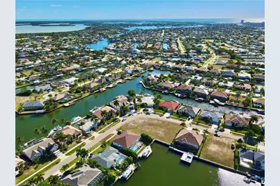 1540 Buccaneer Ct, Marco Island, FL 34145 - Photo 11