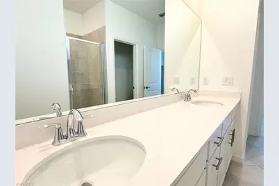 2258 Avocado Ln, Naples, FL 34120 - Photo 7