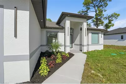 2930 20th St SW, Lehigh Acres, FL 33976 - Photo 3