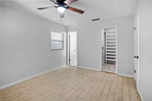 3581 Corana Way, Naples, FL 34105 - Photo 11