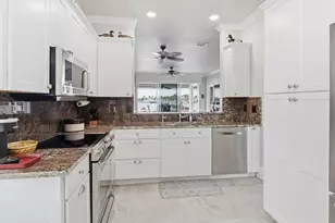 231 Cays Dr, Naples, FL 34114 - Photo 23