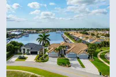 231 Cays Dr, Naples, FL 34114 - Photo 1