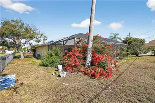410 SE 2nd St, Cape Coral, FL 33990 - Photo 17