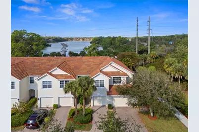 880 Hampton Cir #160, Naples, FL 34105 - Photo 1