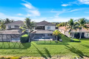 2735 Cinnamon Bay Cir, Naples, FL 34119 - Photo 41
