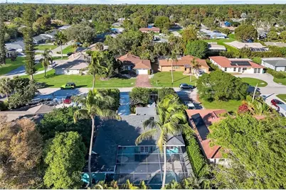 4352 Parrot Ave, Naples, FL 34104 - Photo 23