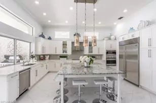 5060 Martinique Dr, Naples, FL 34113 - Photo 17