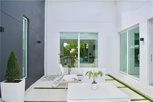 1218 14th Ave N, Naples, FL 34102 - Photo 5