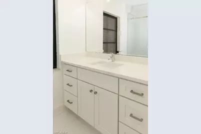 5588 Wendy Ln, Naples, FL 34112 - Photo 17