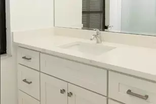 5588 Wendy Ln, Naples, FL 34112 - Photo 17