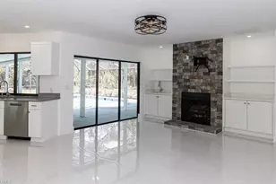 5588 Wendy Ln, Naples, FL 34112 - Photo 9