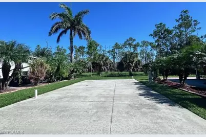 1252 Diamond Lake Cir, Naples, FL 34114 - Photo 1