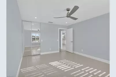 4231 Redonda Ln, Naples, FL 34119 - Photo 27