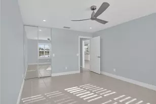 4231 Redonda Ln, Naples, FL 34119 - Photo 27