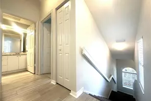 6922 Satinleaf Rd N, Naples, FL 34109 - Photo 9