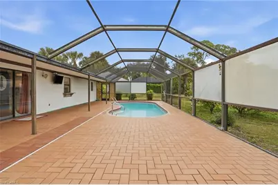 516 Roosevelt Ave, Lehigh Acres, FL 33936 - Photo 15