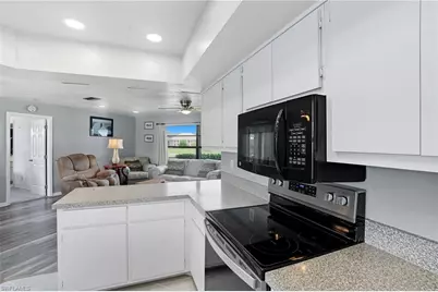 516 Roosevelt Ave, Lehigh Acres, FL 33936 - Photo 7