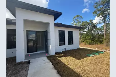 838 Aletha Aletha Ave S, Lehigh Acres, FL 33974 - Photo 15