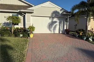 1084 Tranquil Brk Dr, Naples, FL 34114 - Photo 1