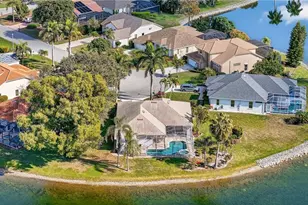 6687 Huntley Ln S, Naples, FL 34104 - Photo 7