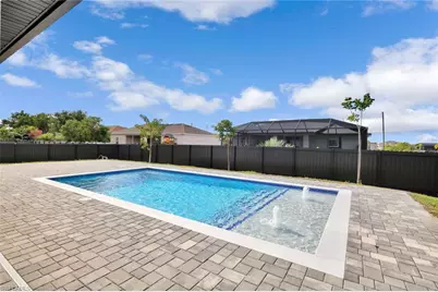 1020 NW 33rd Pl, Cape Coral, FL 33993 - Photo 27