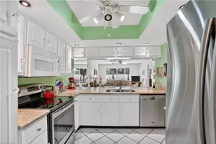 420 Fox Haven Dr, Naples, FL 34104 - Photo 7