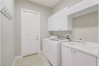 7511 Hogan Ct, Naples, FL 34113 - Photo 27