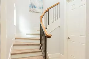 9219 Corfu Ct, Naples, FL 34114 - Photo 3
