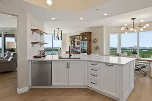 1050 Borghese Ln, Naples, FL 34114 - Photo 15