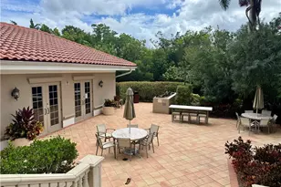 1050 Borghese Ln, Naples, FL 34114 - Photo 39