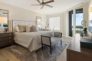 1050 Borghese Ln, Naples, FL 34114 - Photo 21