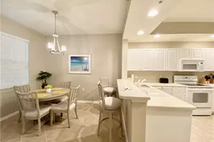 3455 Laurelgreens Ln S, Naples, FL 34119 - Photo 7