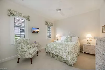 1052 Spanish Moss Trl, Naples, FL 34108 - Photo 27